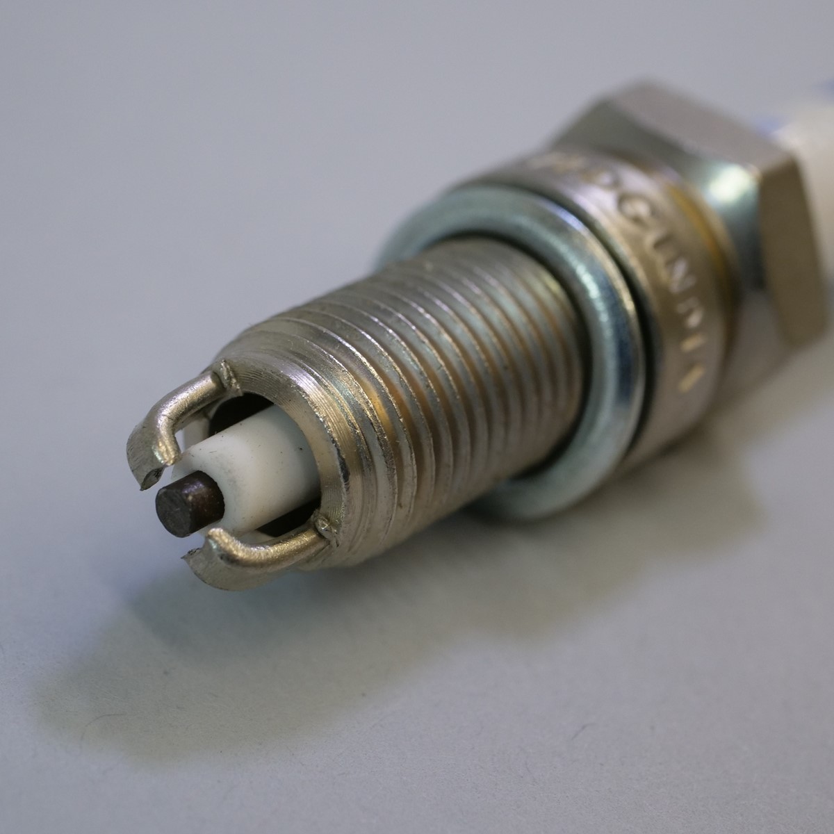 Spark Plug XR7LDC for K1100LT/RS, K1200LT/RS/GT