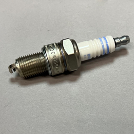 Spark Plug W6DC for 1970-'84 Airheads (See Applications)